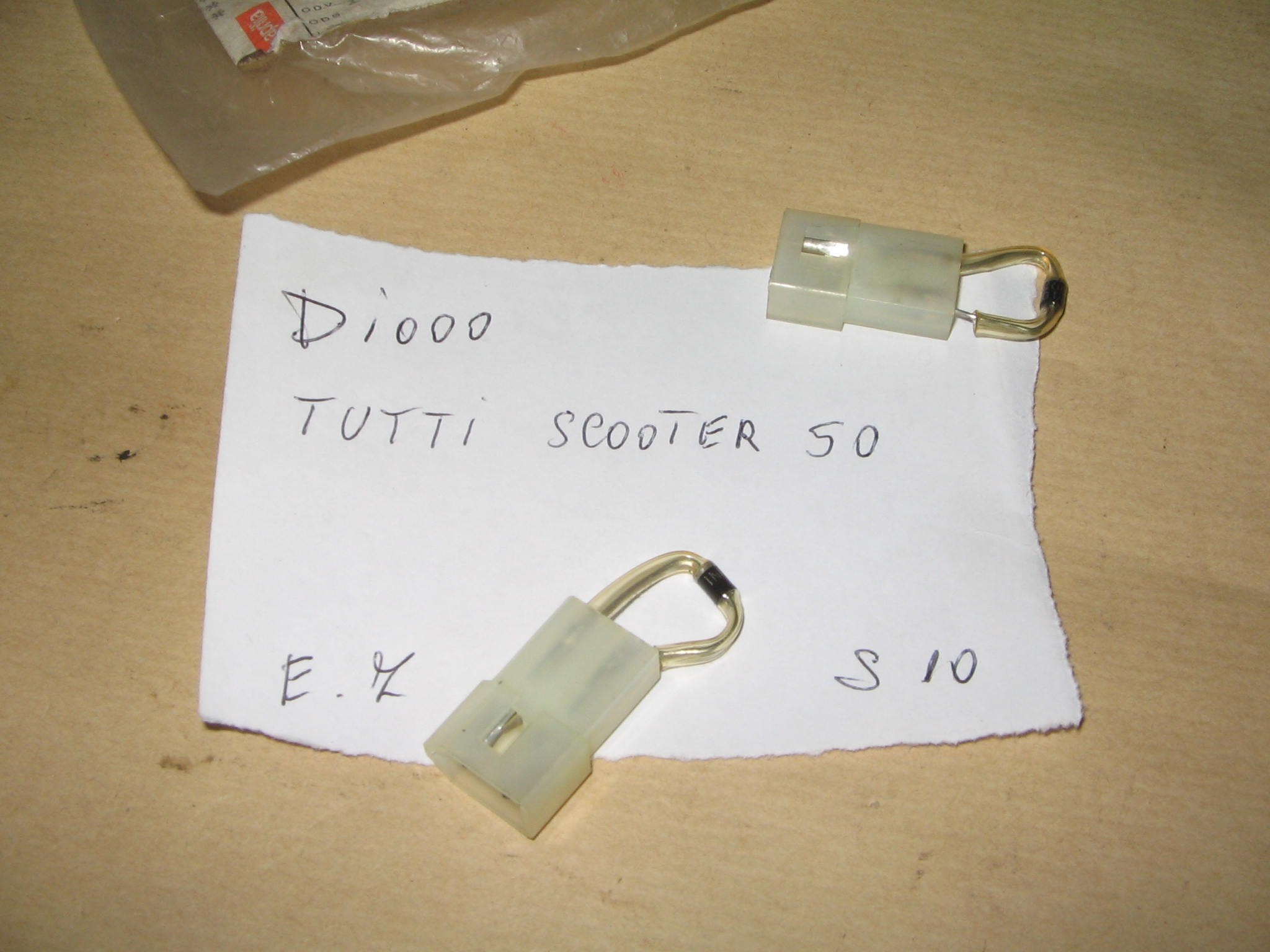 DIOOO   SCOOTER  N. 22077